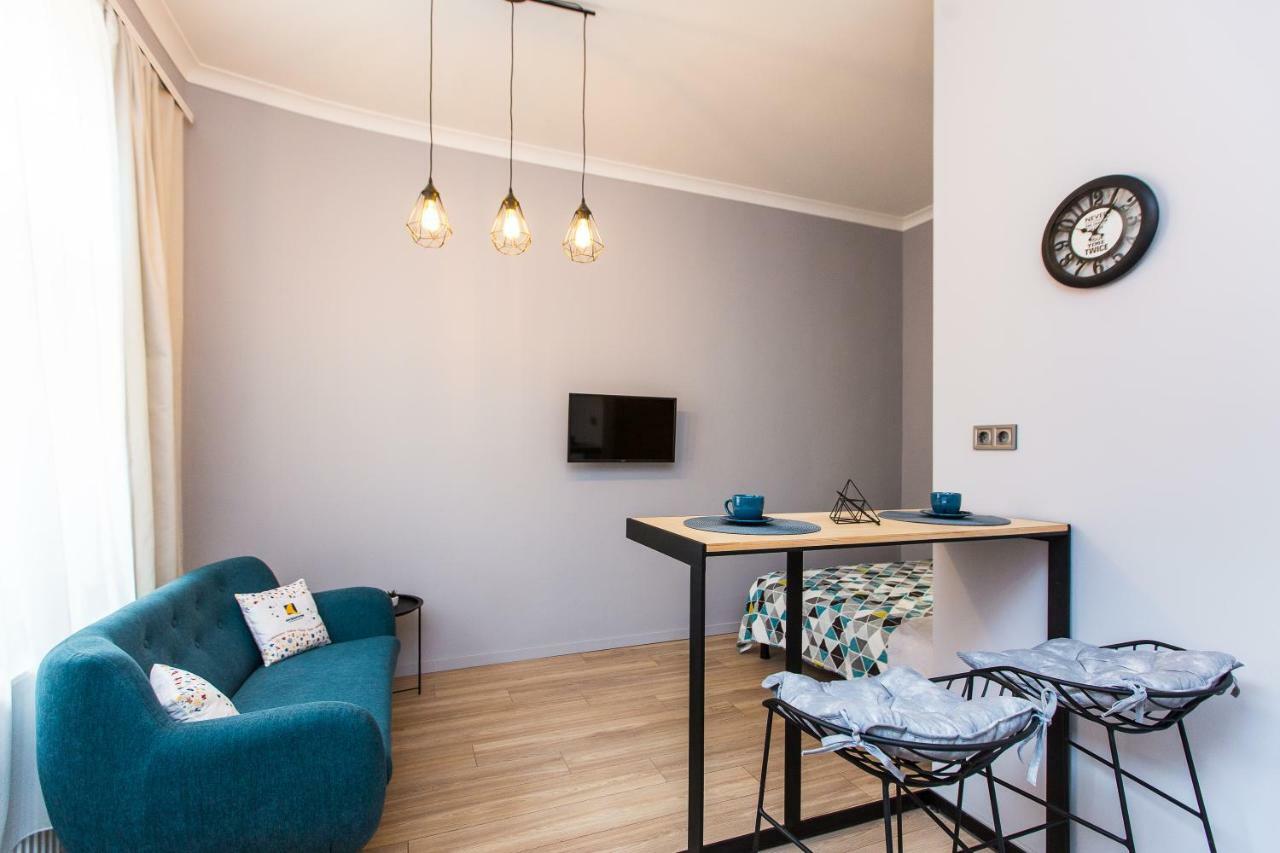 Lazur Apartment Lwów Zewnętrze zdjęcie